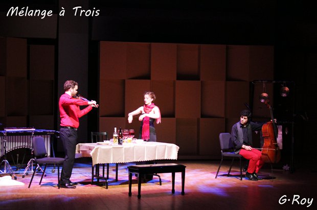 MÉLANGE À TROIS is an instrumental theater work, set for violin, cello and percussion. In this voiceless opera, each musician embodies a character in an enchanting tale of misplaced love.